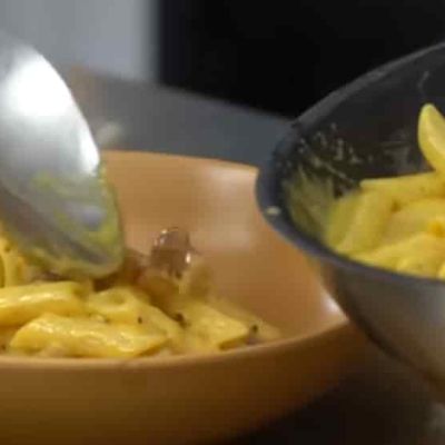 Penne alla carbonara - Si fa così